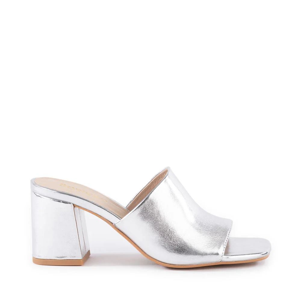 Seychelles | Women's Adapt Sandal-Silver